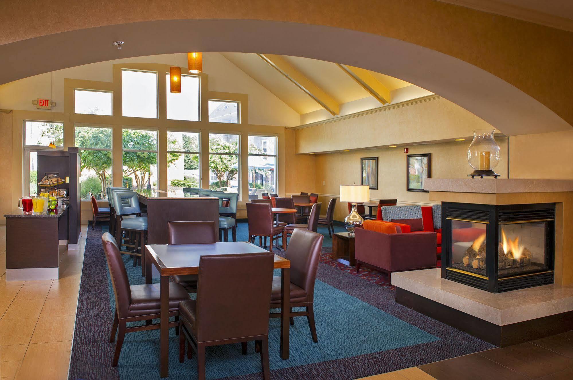 לינטיקום Sonesta Es Suites Baltimore BWI Airport מראה חיצוני תמונה